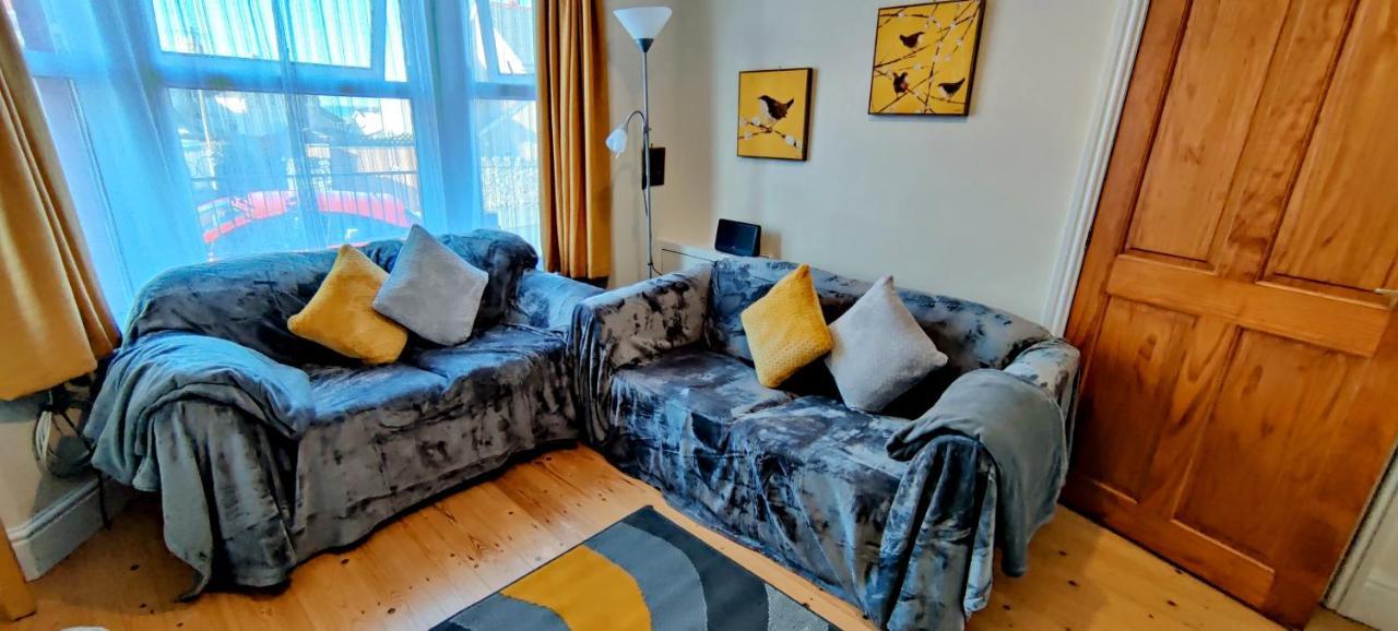 Rhubarb Terrace On The Coast - Sleeps 1-6 Βίλα Colwyn Bay Εξωτερικό φωτογραφία