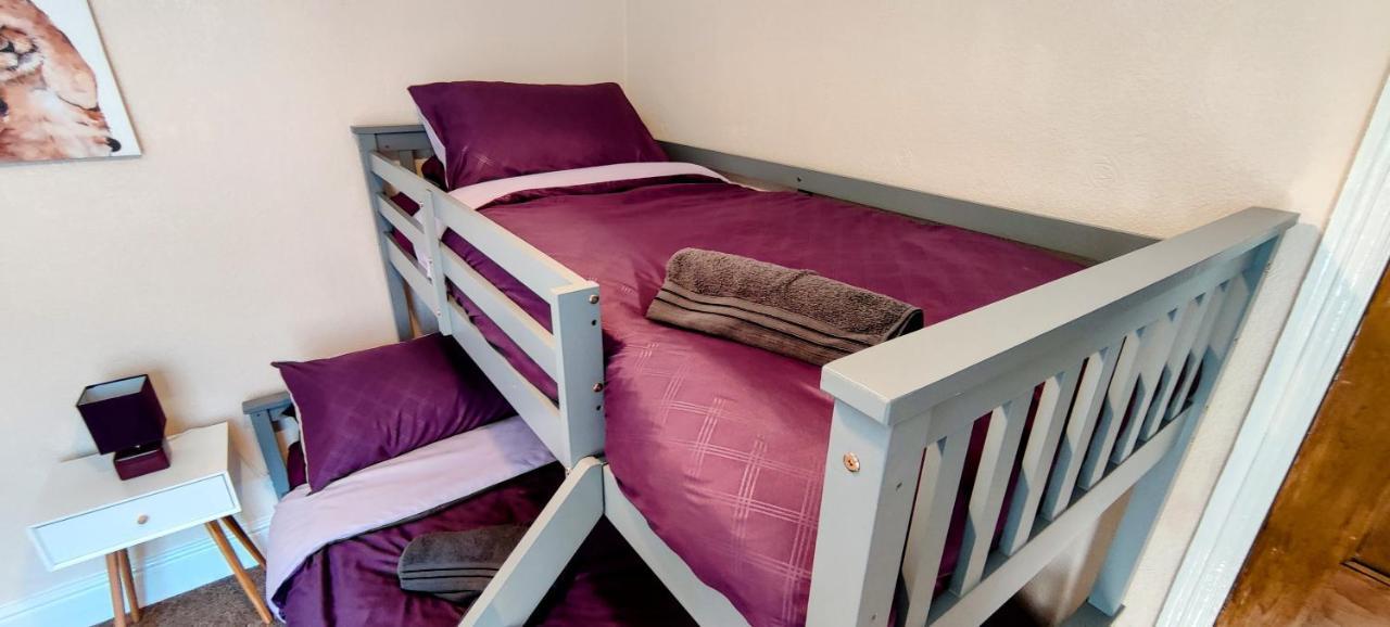 Rhubarb Terrace On The Coast - Sleeps 1-6 Βίλα Colwyn Bay Εξωτερικό φωτογραφία