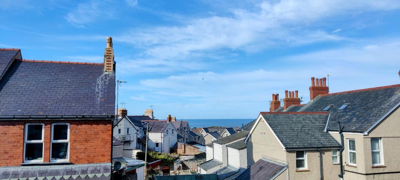 Rhubarb Terrace On The Coast - Sleeps 1-6 Βίλα Colwyn Bay Εξωτερικό φωτογραφία